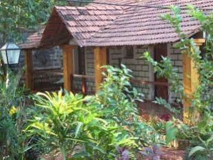 Cancio'S House Aldona Exterior photo