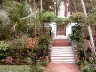 Cancio'S House Aldona Exterior photo